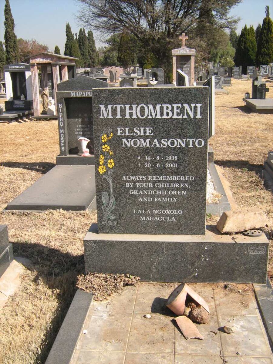 MTHOMBENI Elsie Nomasonto 1938-2001