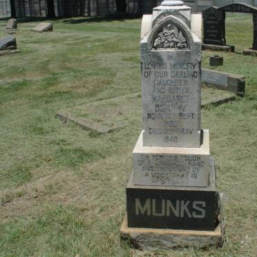 MUNKS Margatet -1970 &amp; Father :: MUNKS Margaret Dorothy 1922-1940