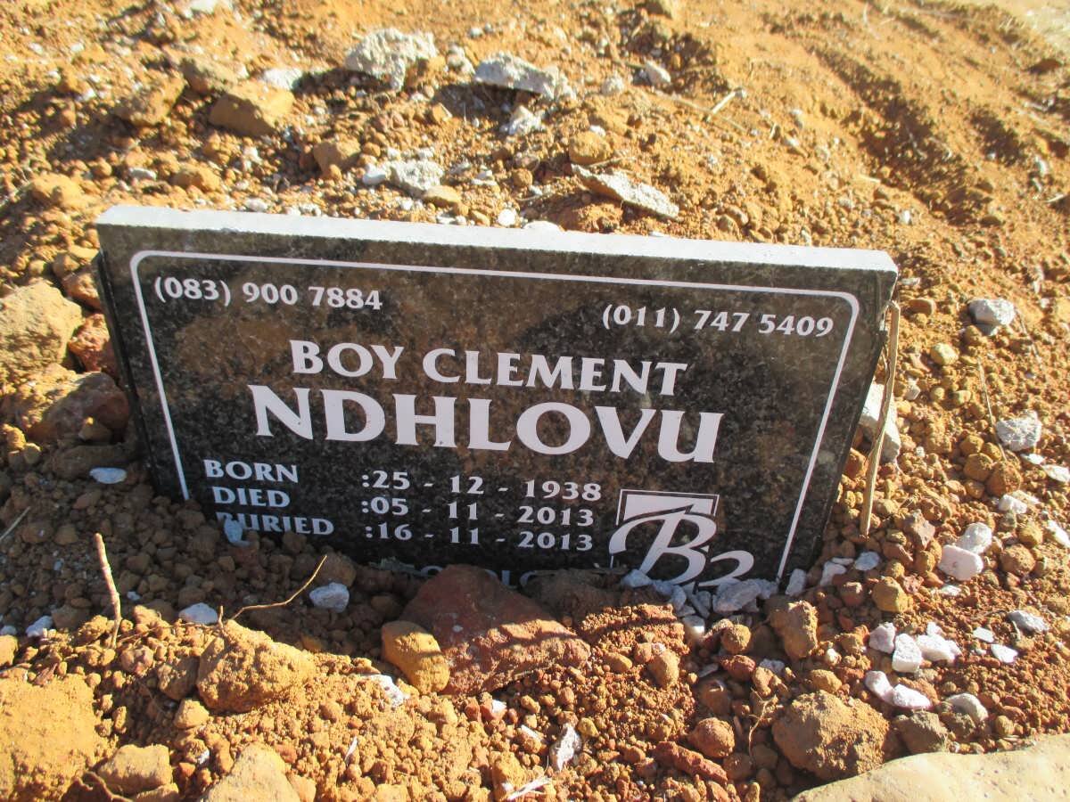 NDHLOVU Boy Clement 1938-2013