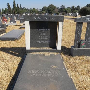 NDLOVU Joseph 1957-1998