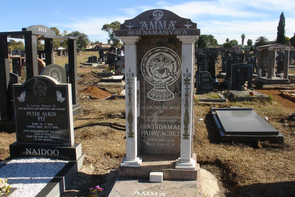 PADAYACHEE Govindamal 1926-2006