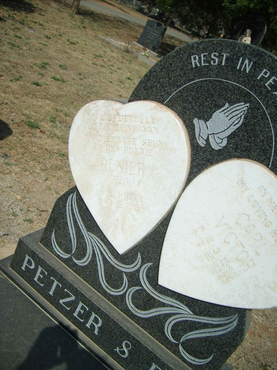 PETZER Renier  ?-1995