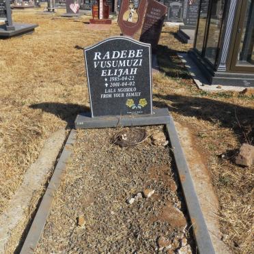 RADEBE Vusumuzi Elijah 1985-2001
