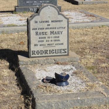 RODRIGUES Rose Mary 1958-1959