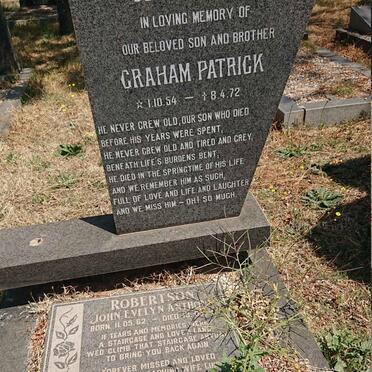 ROBERTSON Graham Patrick 1954-1972 :: ROBERTSON John Evelyn Anthony 1962-1989