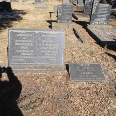 ROWE Edward James -1954 &amp; Mary Maud -1991 :: ROWE Frank -1961