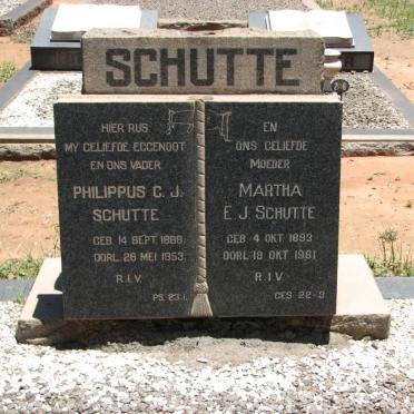 SCHUTTE Philippus C.J. 1888-1953 &amp; Martha E.J.1893-1961
