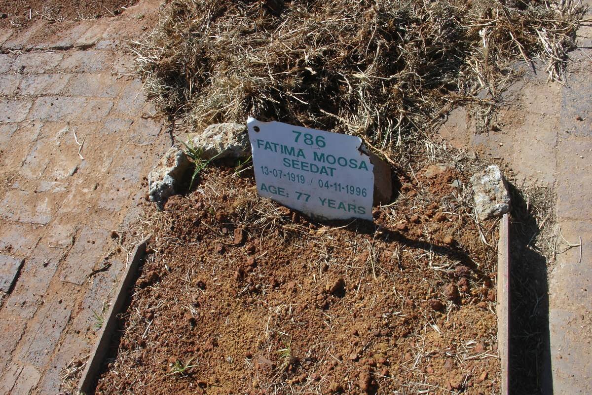 SEEDAT Fatima Moosa 1919-1996