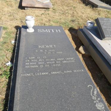 SMITH Kiewiet 1939-1996