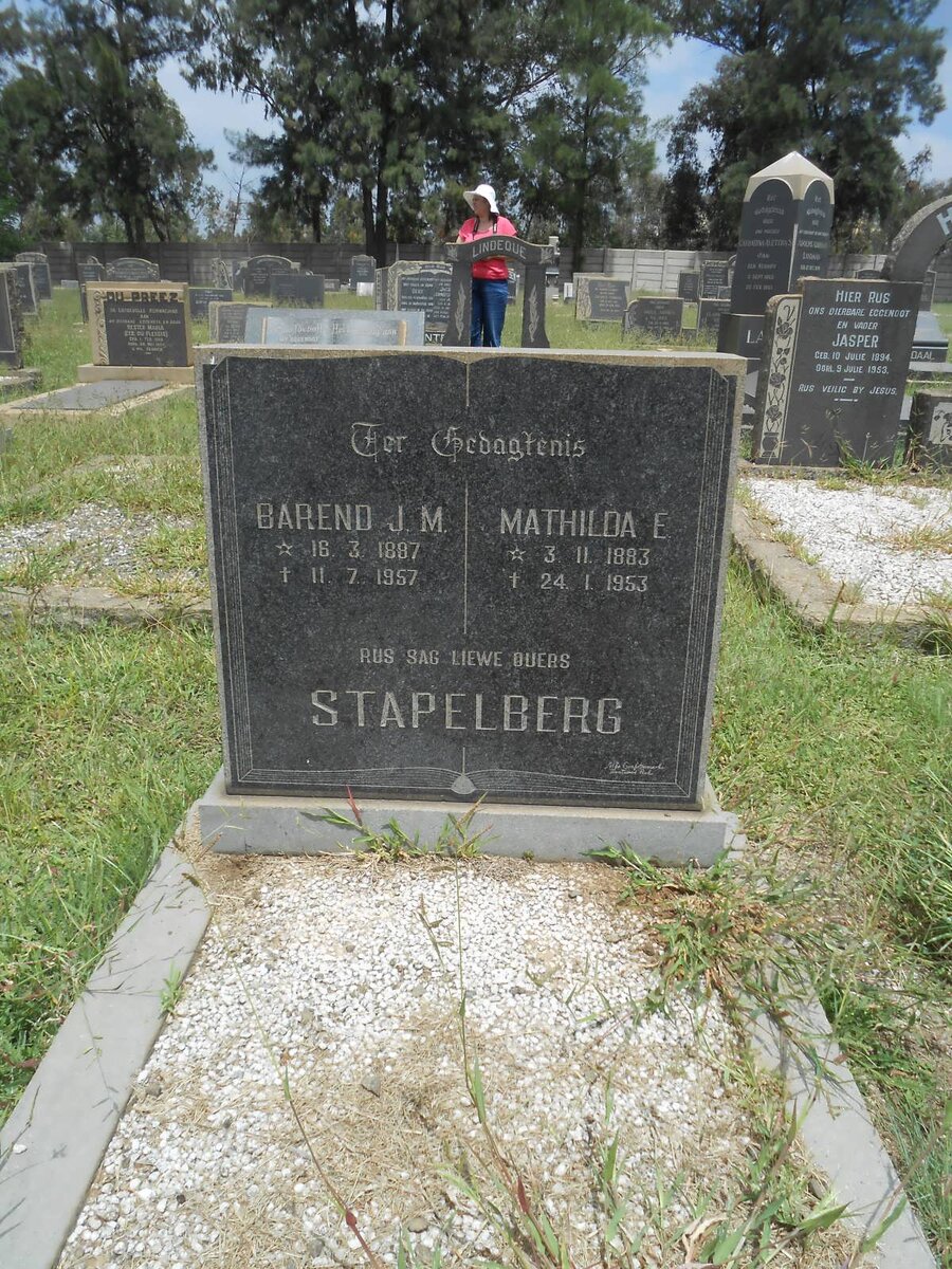 STAPELBERG Barend J.M. 1887-1957 &amp; Mathilda E. 1883-1953
