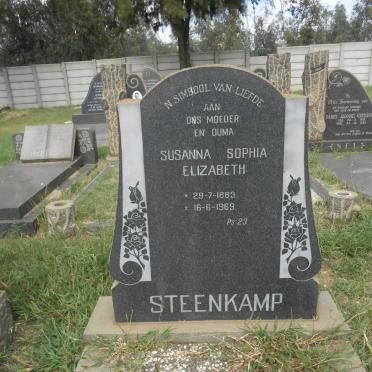 STEENKAMP Susanna Sophia Elizabeth 1883-1969