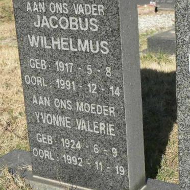UYS Jacobus Wilhelmus 1917-1991 &amp; Yvonne Valerie 1924-1992