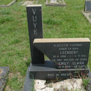 VUYK Leendert 1898-1971 &amp; Emily Clara 1909-1985