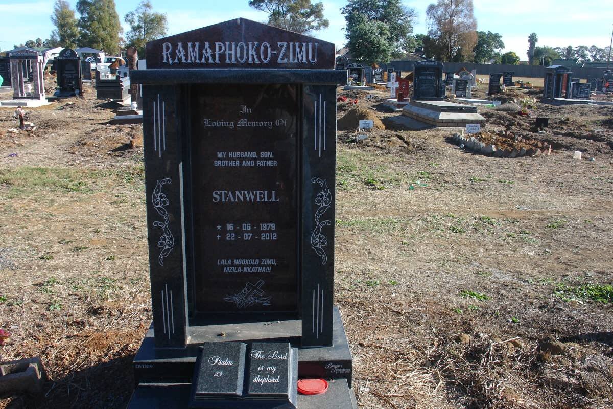 ZIMU Stanwell, Ramphoko 1979-2012