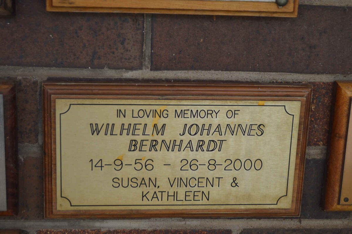 BERNHARDT Wilhelm Johannes 1956-2000