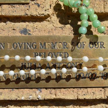 ANTHONY Julia 1923-1978