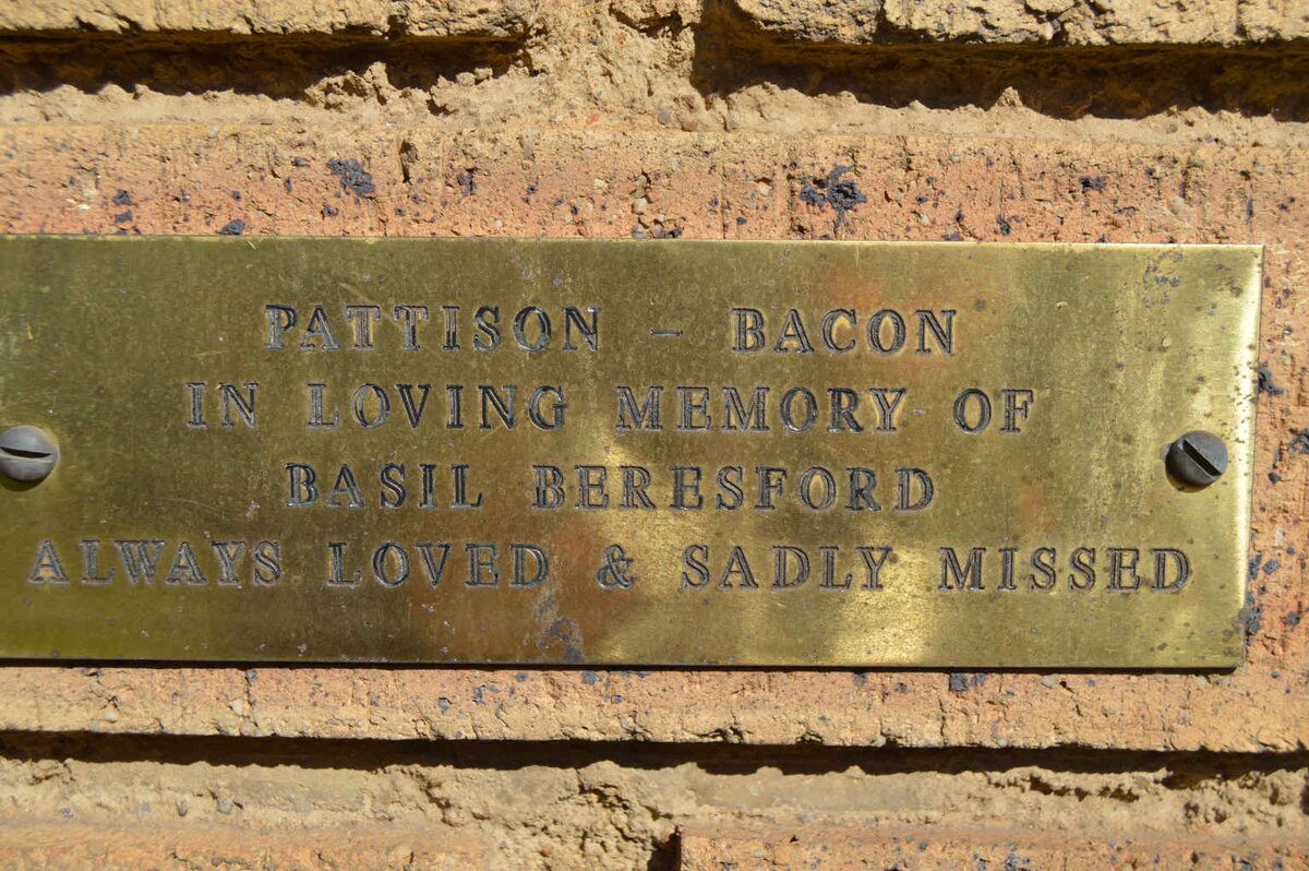 BACON Basil Beresford, PATTISON