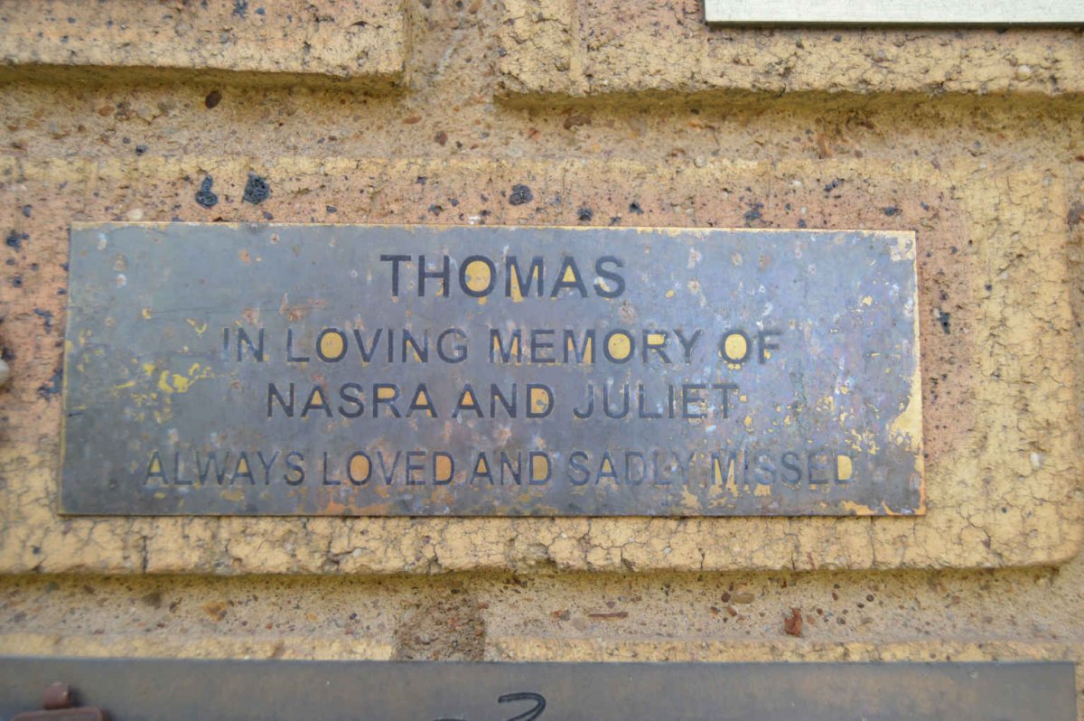 THOMAS Nasra &amp; Juliet