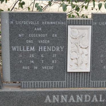 ANNANDALE Willem Hendry 1937-1983 &amp; Louisa 1952-