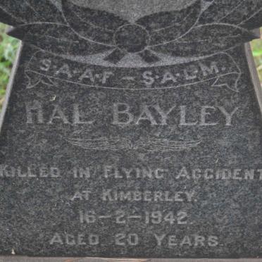 BAYLEY Hal -1942