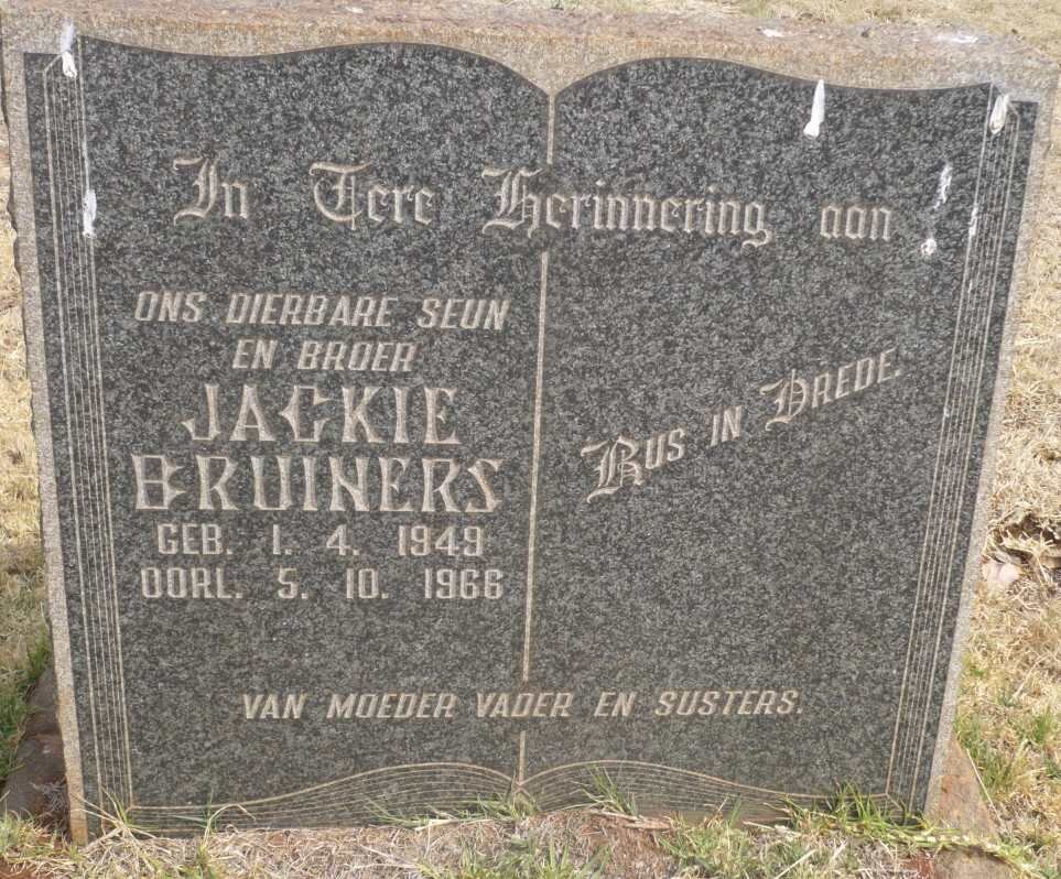 BRUINERS Jackie 1949-1966
