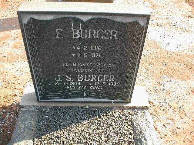 BURGER F. 1910-1971 &amp; J.S. 1904-1983