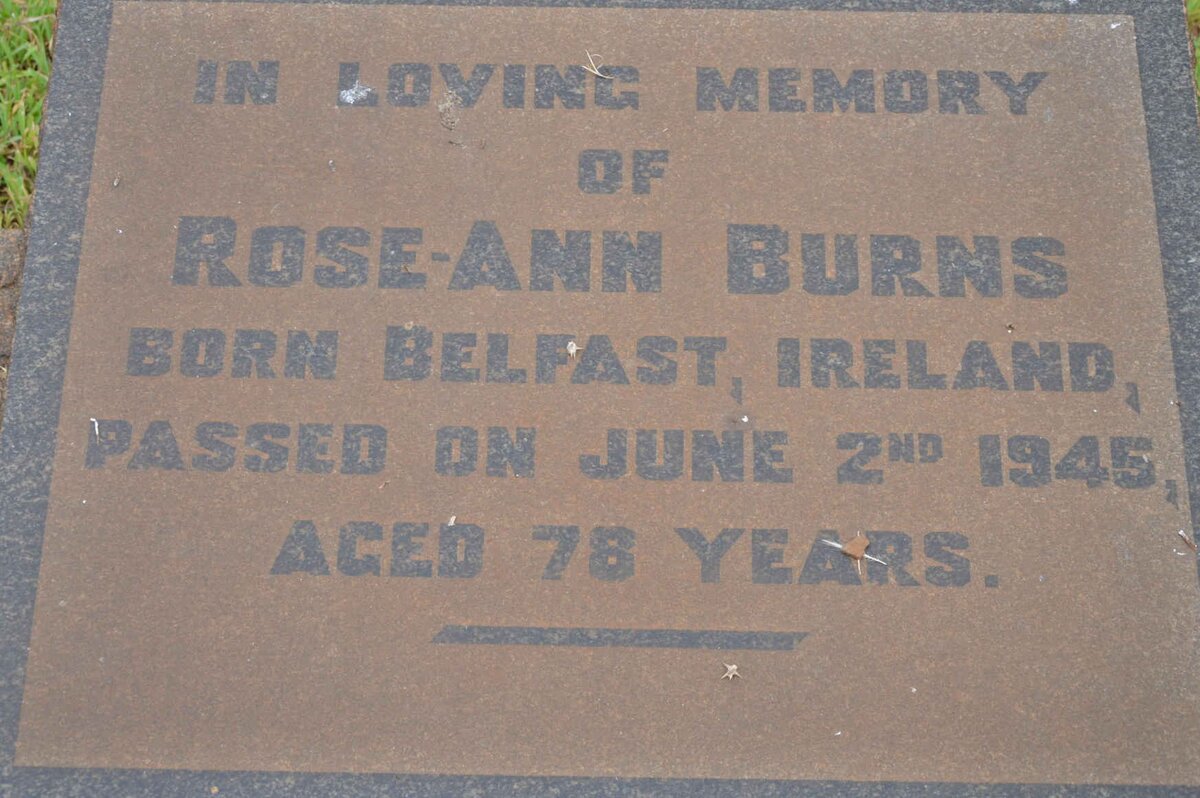 BURNS Rose-Ann -1945