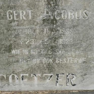 COETZER Gert Jacobus 1935-1992