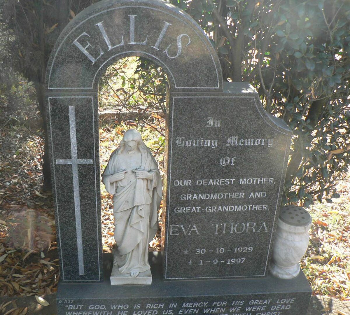 ELLIS Eva Thora 1929-1997