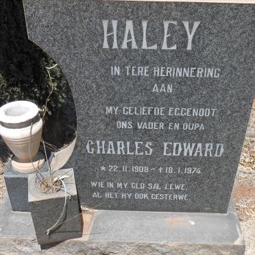 HALEY Charles Edward 1908-1974 &amp; Maria Elizabeth VERMAAK nee v. HEERDEN 1917-1986 