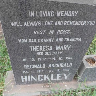 HINCKLEY Reginald Archibald 1912-1986 &amp; Theresa Mary DESCALLY 1907-1981