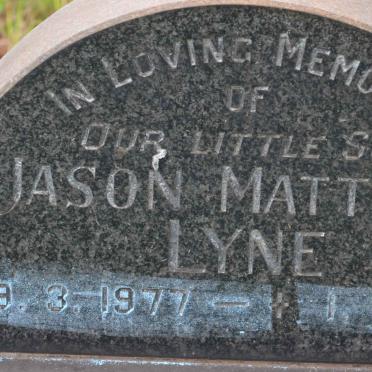 L - Vanne :: Surnames - L