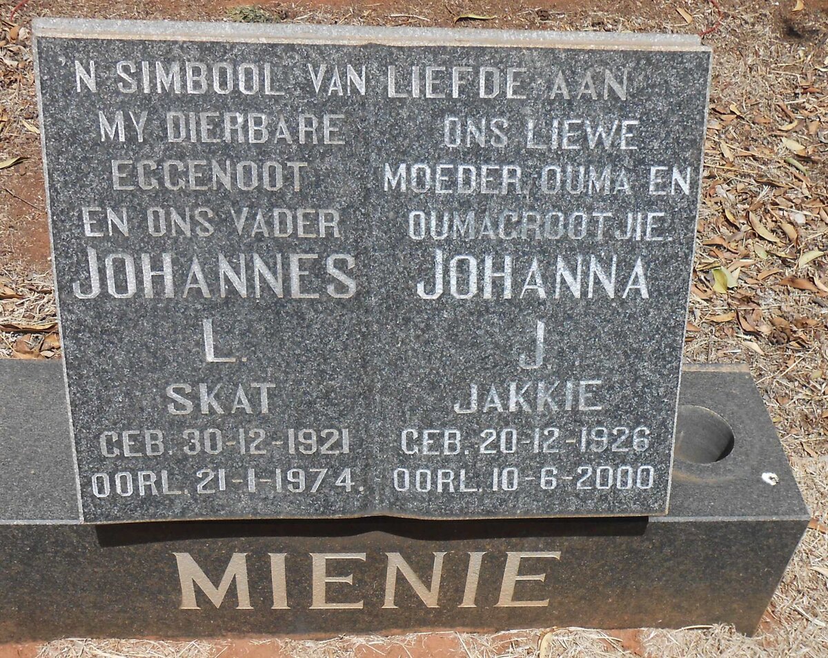 MIENIE Johannes L. 1921-1974 &amp; Johanna J. 1926-2000