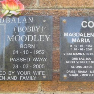 COETZEE Andries Daniël 1955- &amp; Magdalena Maria 1952-2007 :: POOBALAN Moodley 1952-2005