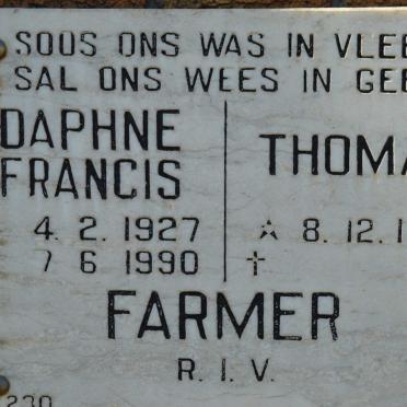 FARMER Thomas 1926- Daphne Francis 1927-1990