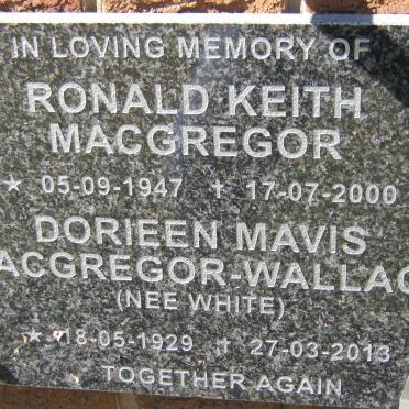 MacGREGOR Ronald Keith 1947-2000 &amp; Dorieen Mavis WHITE 1929-2013