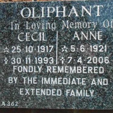 OLIPHANT Cecil 1917-1993 &amp; Anne 1921-2006