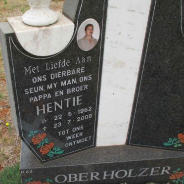 OBERHOLZER Hentie 1962-2006