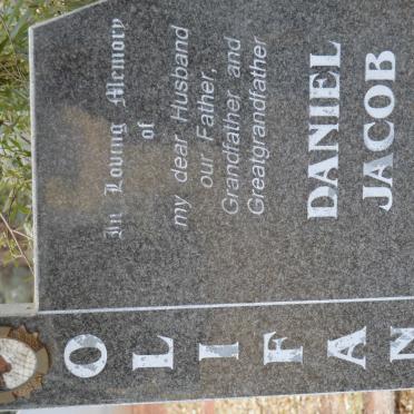 OLIFANT Daniel Jacob 1934-2002