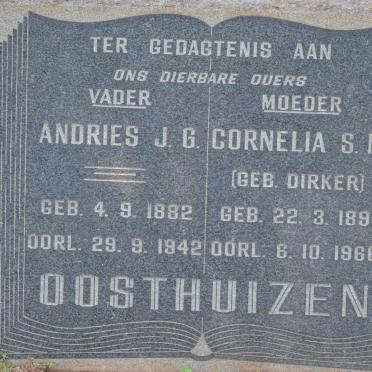 OOSTHUIZEN Andries J.G. 1882-1942 &amp; Cornelia S.M. DIRKER 1890-1966