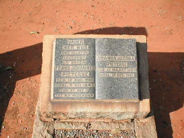 PIETERSE Frans Johannes 1880-1945 &amp; Johanna Jacoba 1883-1961