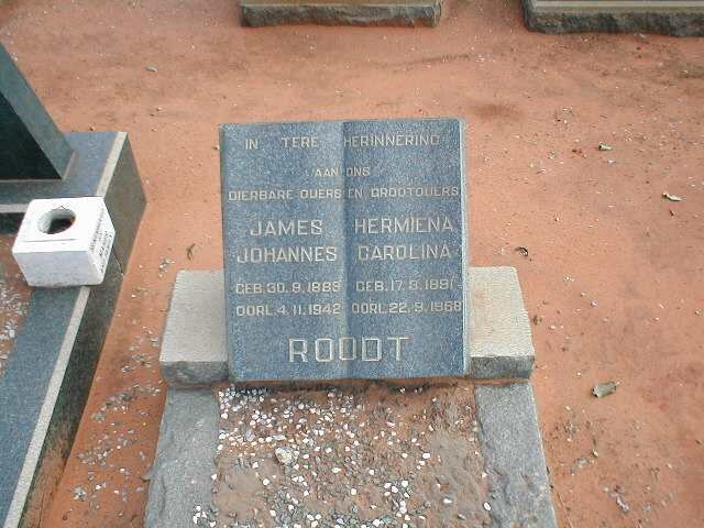 ROODT James Johannes 1889-1942 &amp; Hermiena Carolina 1891-1968