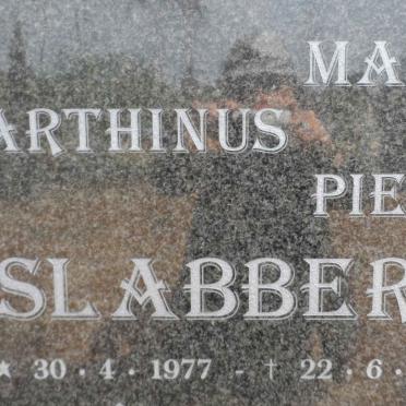 SLABBERT Martin Marthinus Pieter 1977-2001