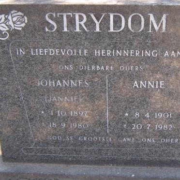 STRYDOM Johannes 1897-1980 &amp; Annie 1901-1982