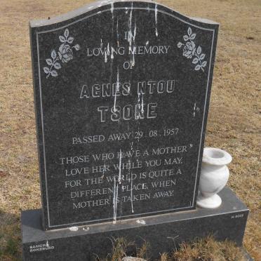 TSOKE Agnes Ntou -1957