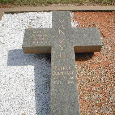 ZYL Petrus Coenraad, van 1901-1955 &amp; Aletta Johanna 1907-1972