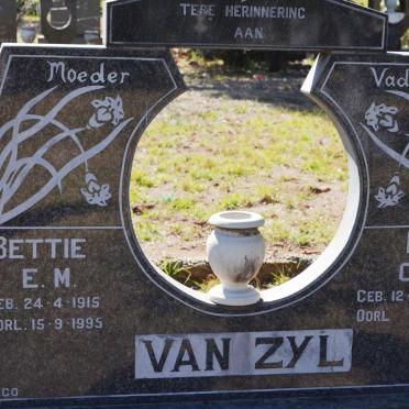 ZYL C.J.J., van 1918- &amp; E.M. 1915-1995