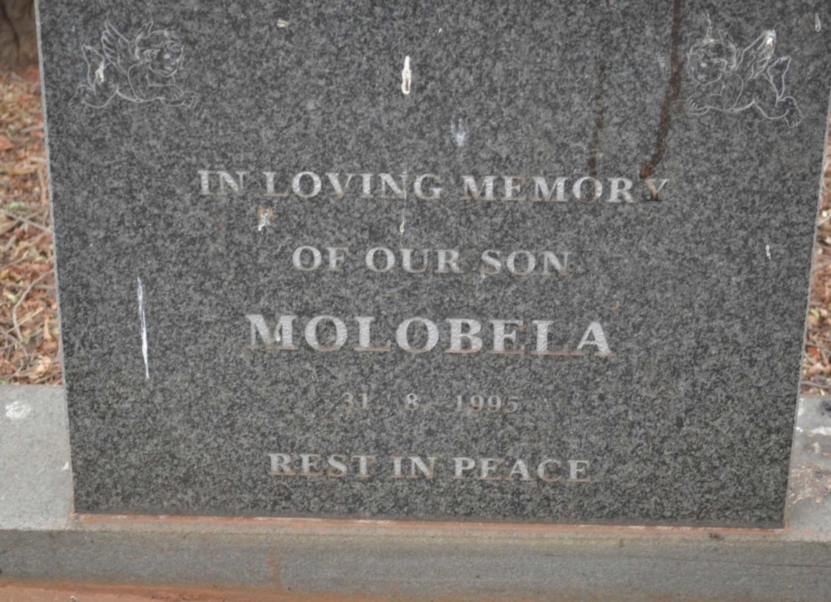 ? Molobela -1995