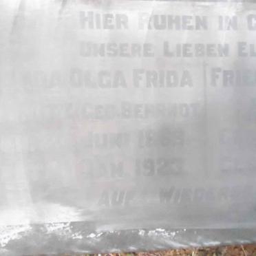 ? Friedrich Wilhelm 1873-1940 &amp; ?a Olga Frida BEHRNDT 18??-1923