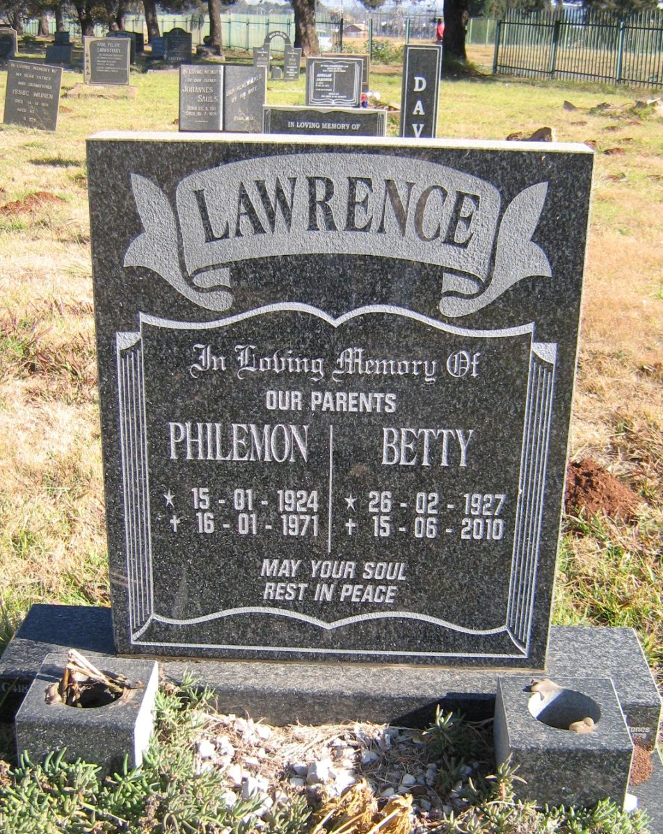 LAWRENCE Philemon 1924-1971 &amp; Betty 1927-2010 :: LAWRENCE Philemon 1924-1971